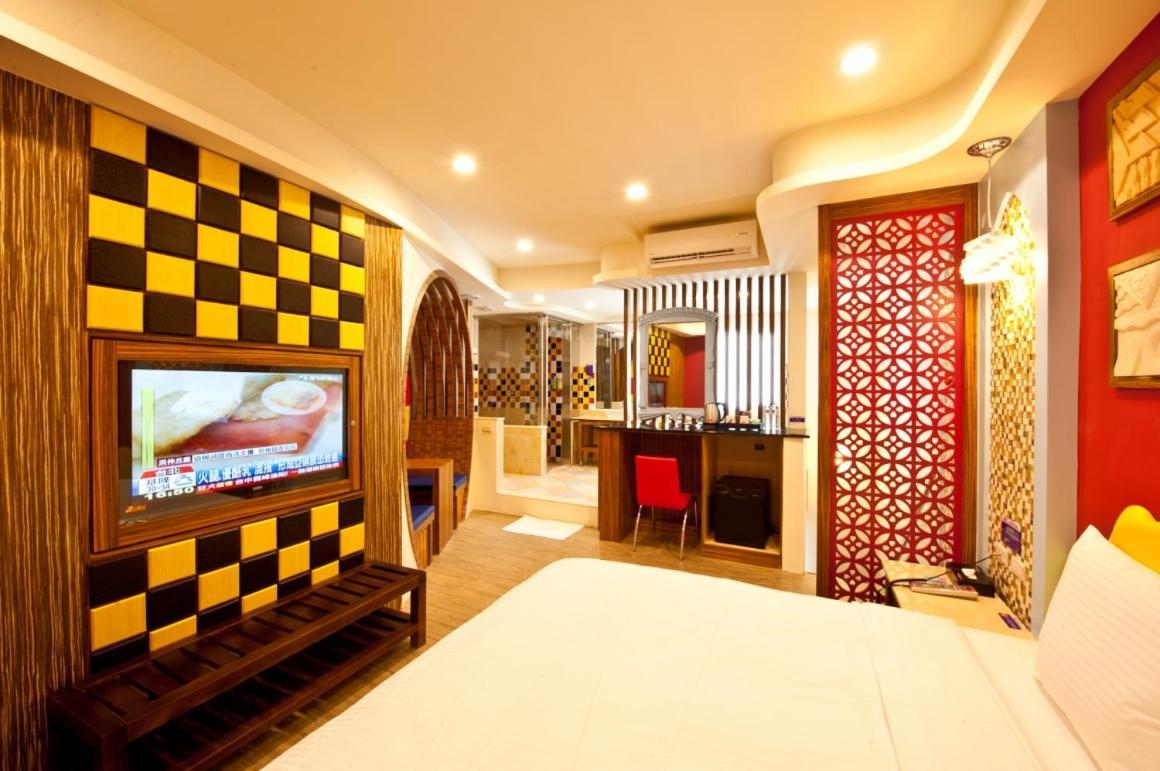 Yudali Motel Donggang Exteriör bild