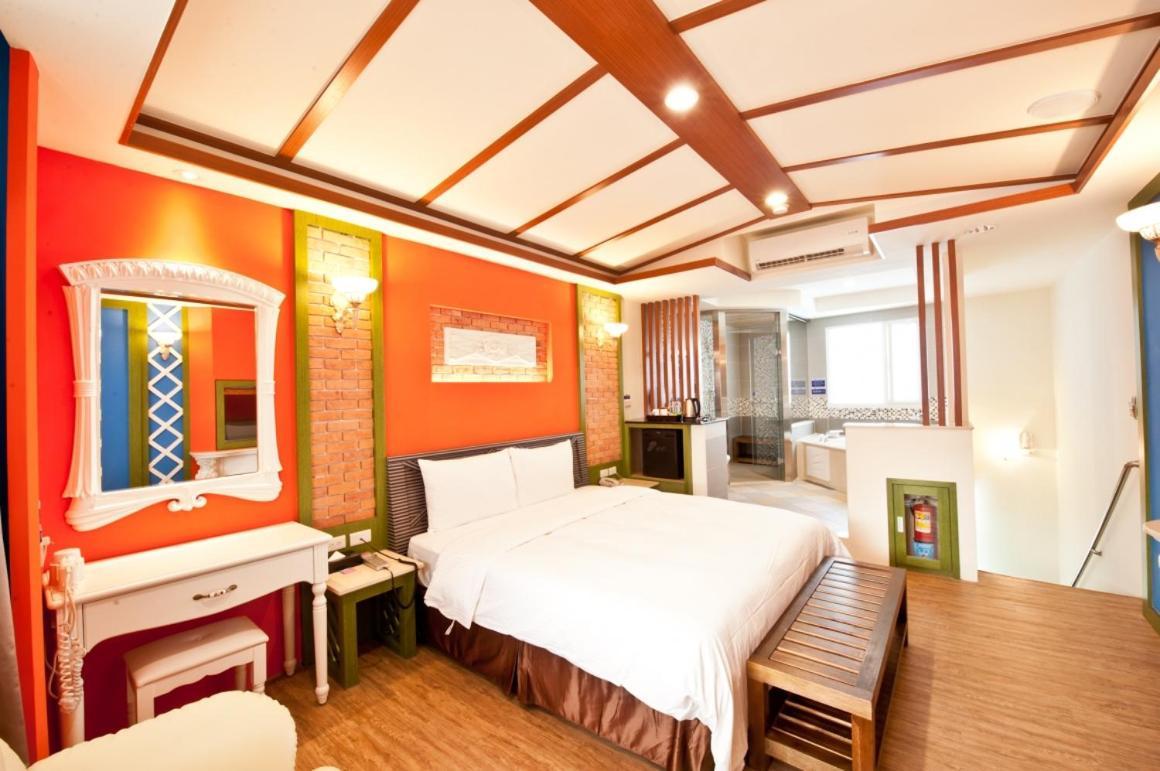 Yudali Motel Donggang Exteriör bild